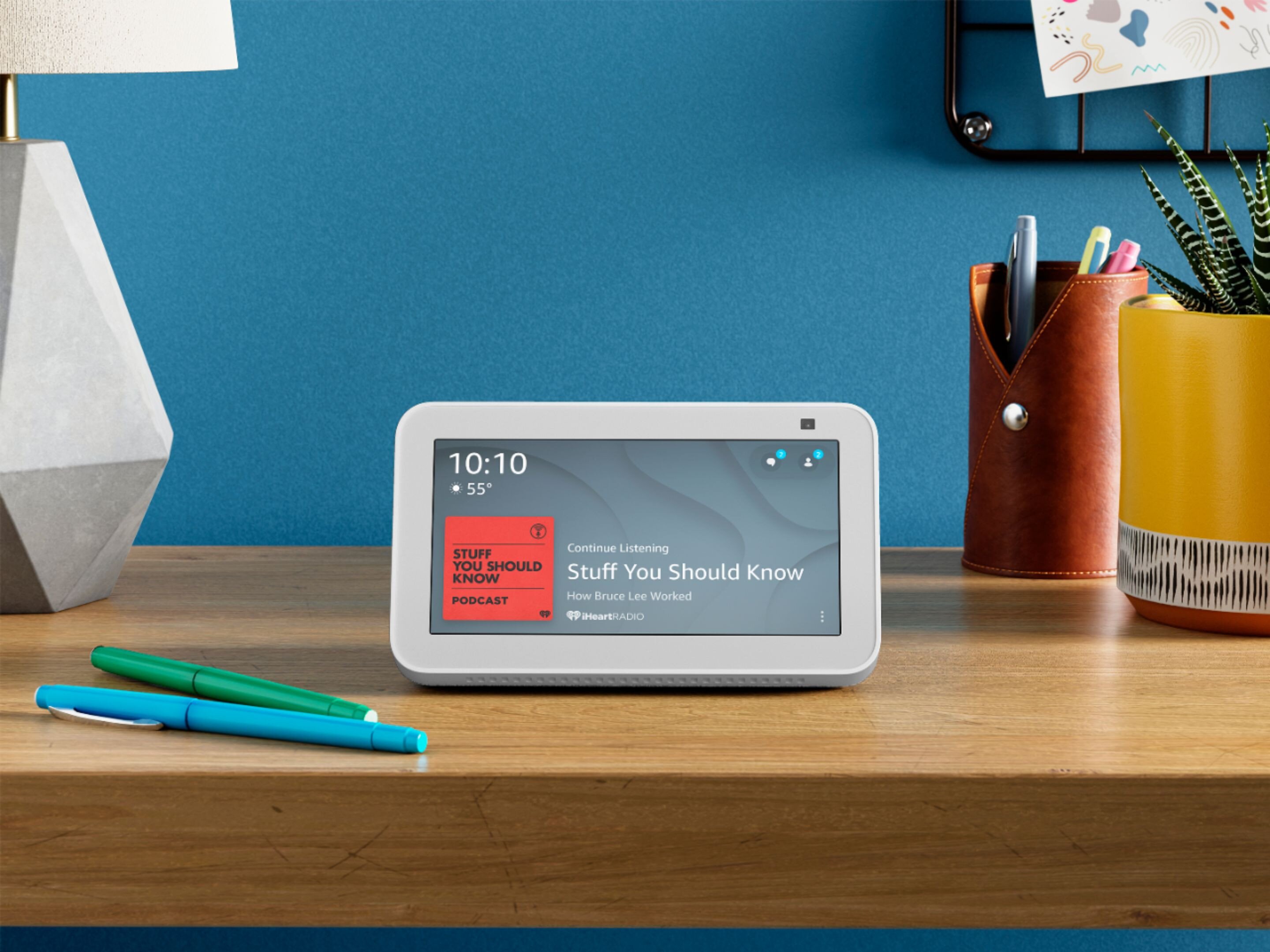 Buy  Echo Show 5 (2nd Gen) Smart Display with Alexa - Charcoal online  Worldwide 